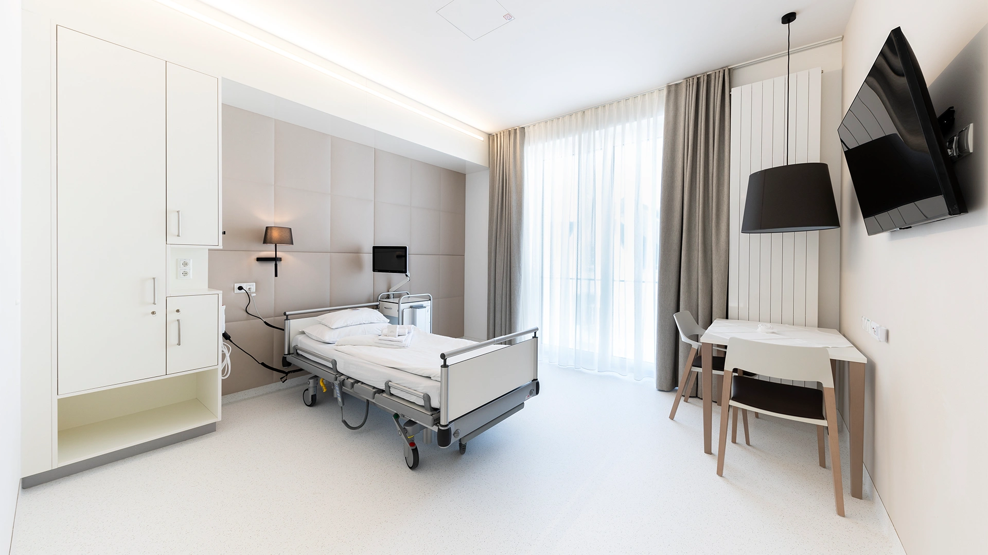 privatklinik-kreuzschwestern-graz-einbettzimmer-web01